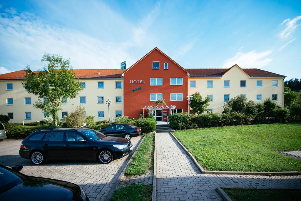 Hotel Residenz Schnelldorf Exterior foto