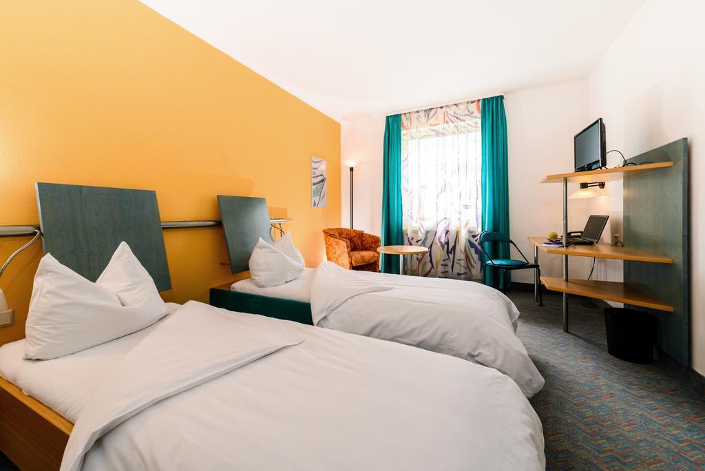 Hotel Residenz Schnelldorf Habitación foto
